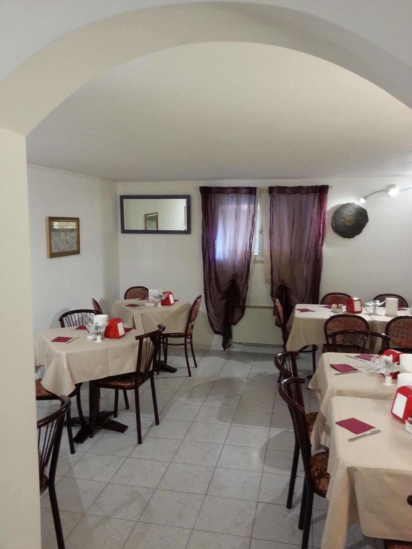 Minerva Hotel 3*
